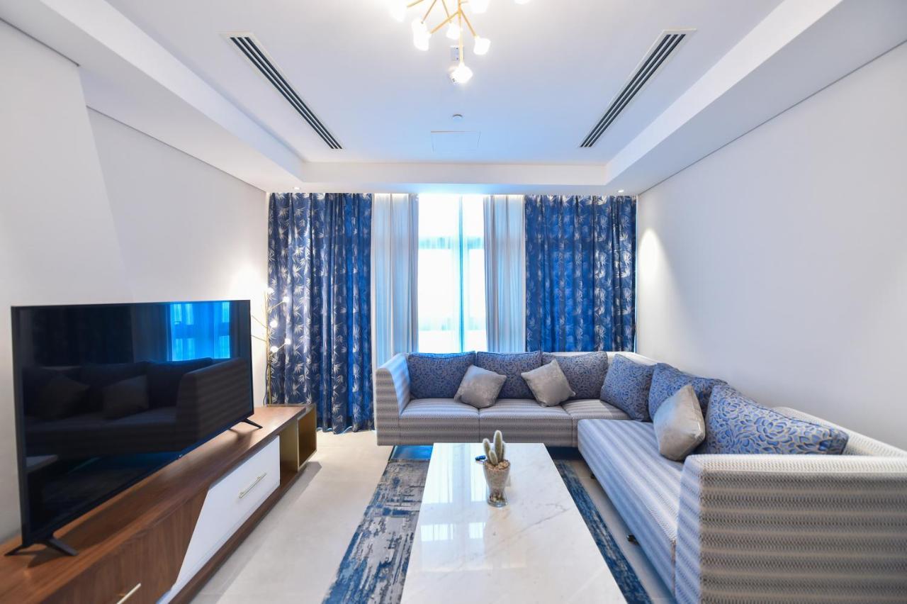 Waterfront Hotel Apartment Lusail Exterior photo A living room in a modern apartment