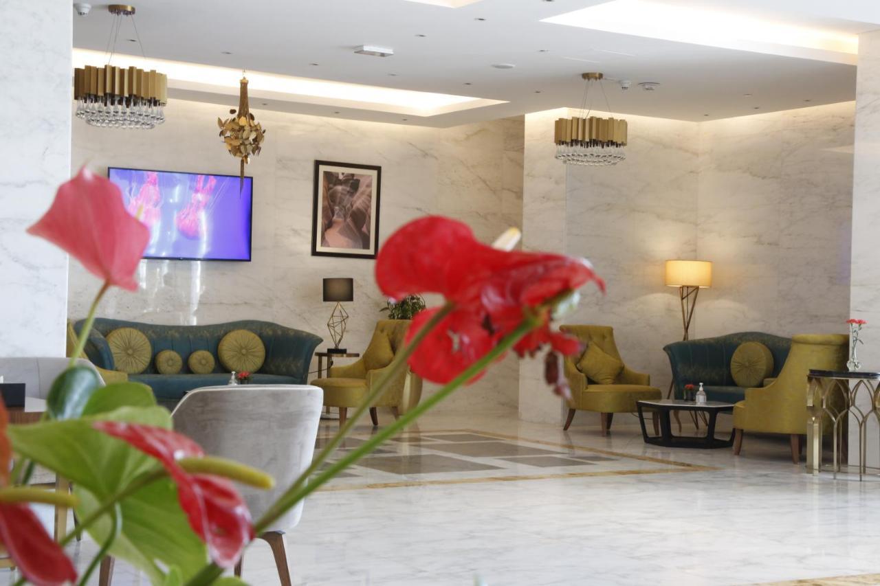 Waterfront Hotel Apartment Lusail Exterior photo Lobby