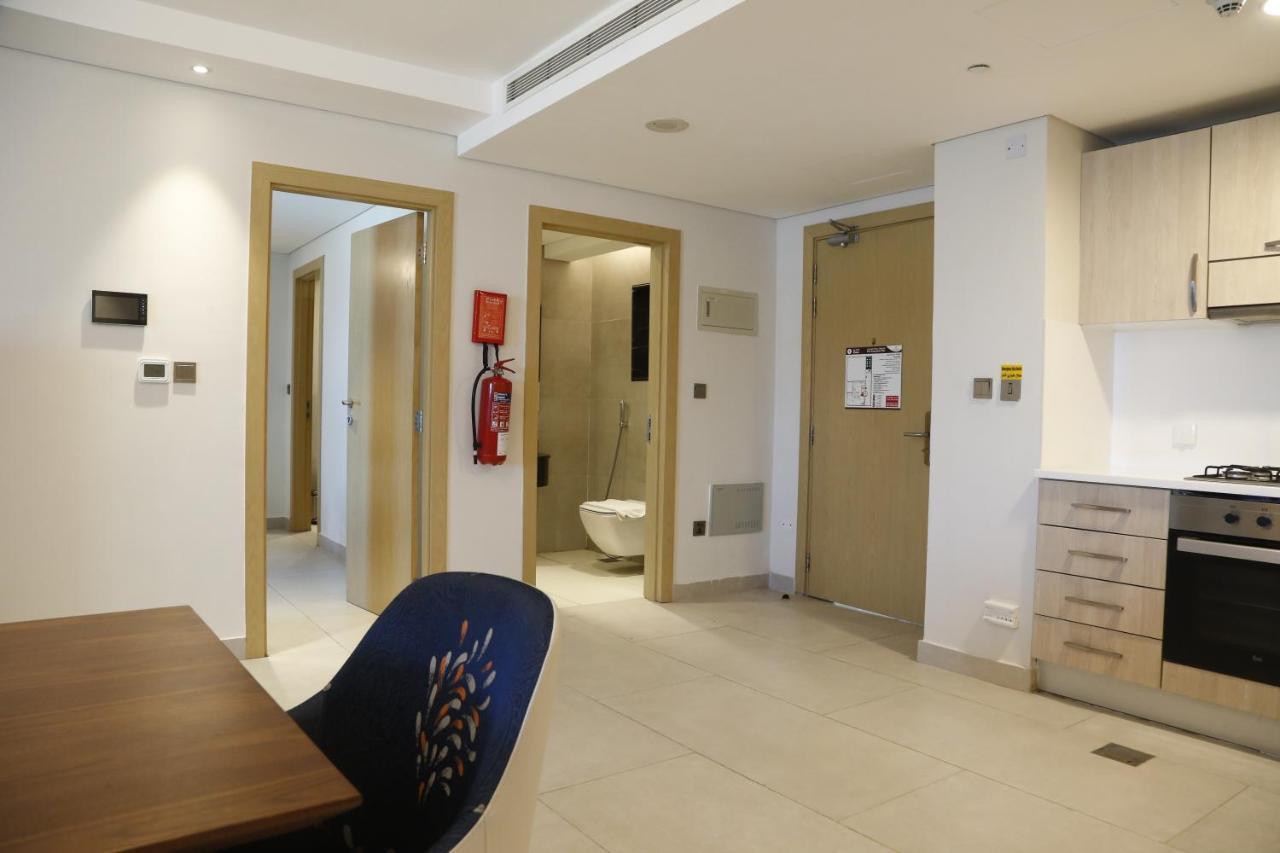 Waterfront Hotel Apartment Lusail Exterior photo A typical apartment